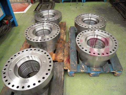 Large size couplings