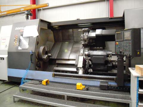 Torno horizontal Doosan Puma-700LM