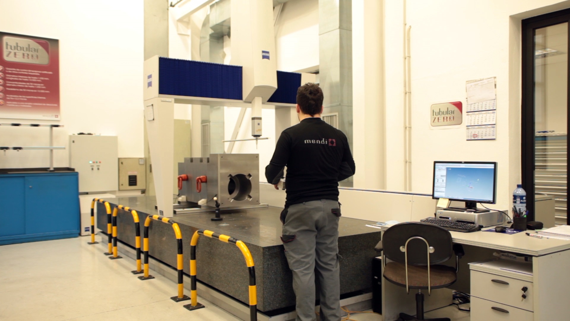 ZEISS Accura MASS Coordinate Measurement Machine installed in MENDI